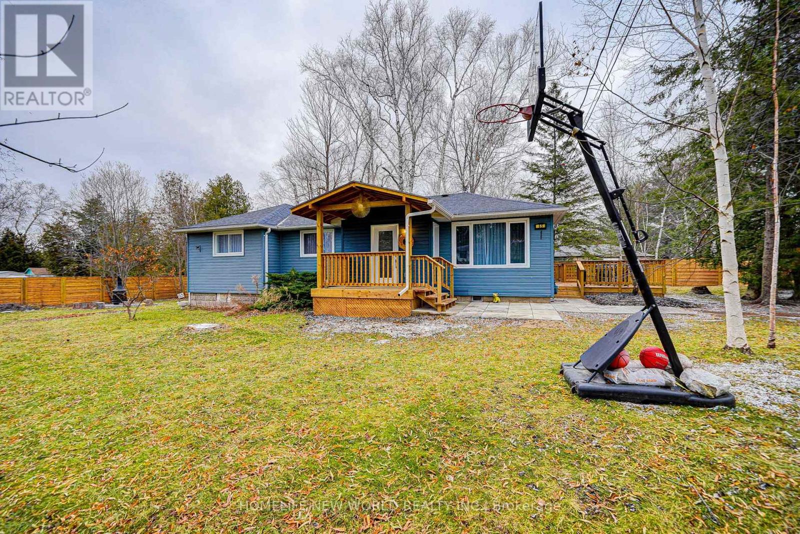 65 Edith Street, Georgina, Ontario  L0E 1L0 - Photo 4 - N13459930