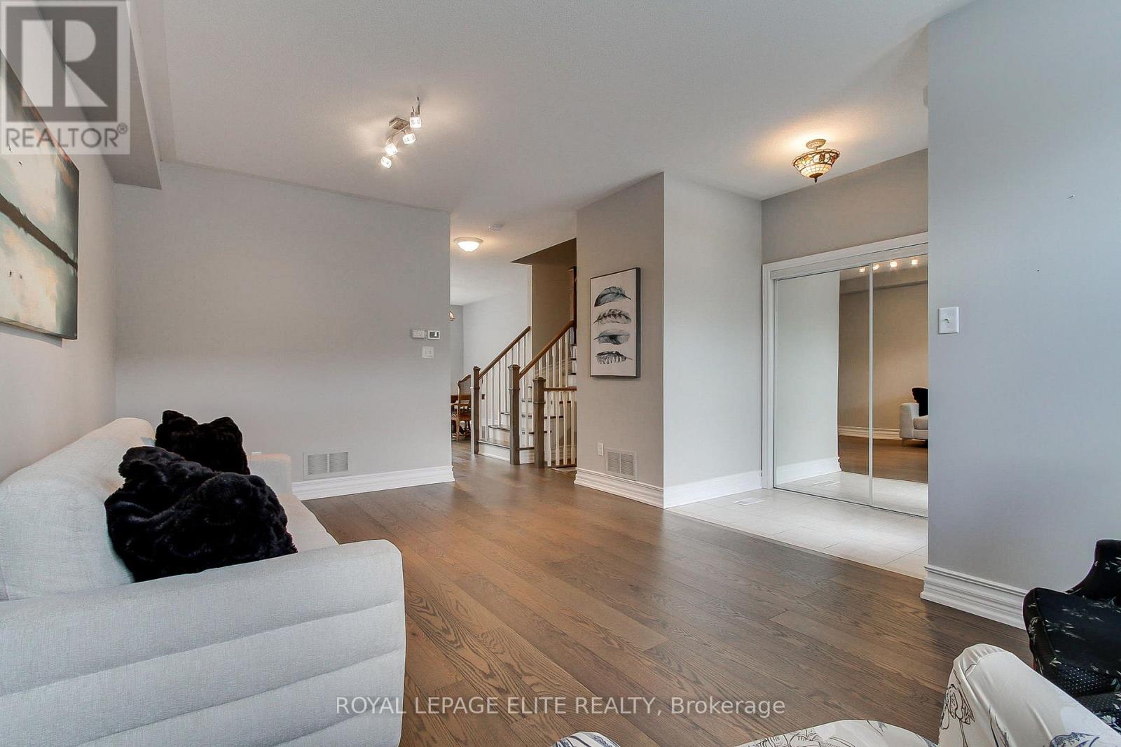 2980 Bur Oak Avenue, Markham, Ontario  L6B 1B6 - Photo 7 - N13459966