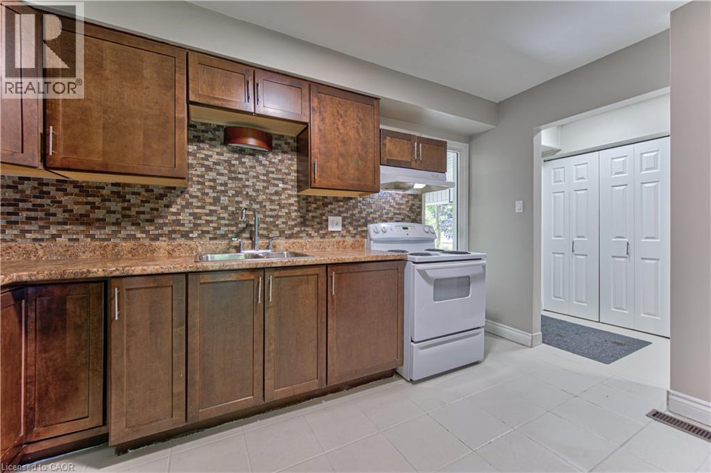 120 Ralgreen Crescent, Kitchener, Ontario  N2M 1T9 - Photo 12 - 40804124