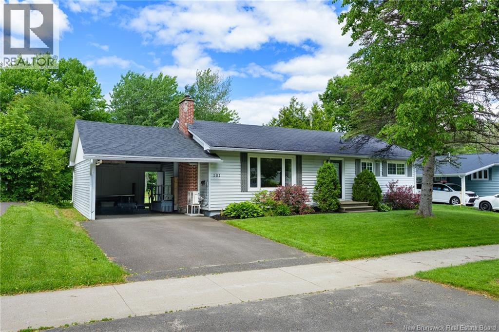 101 Dover Crescent, fredericton, New Brunswick
