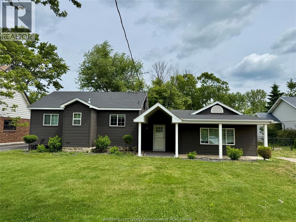 1052 County Rd 22, Lakeshore, Ontario N8L 0E1 - Photo 1 - 26014317