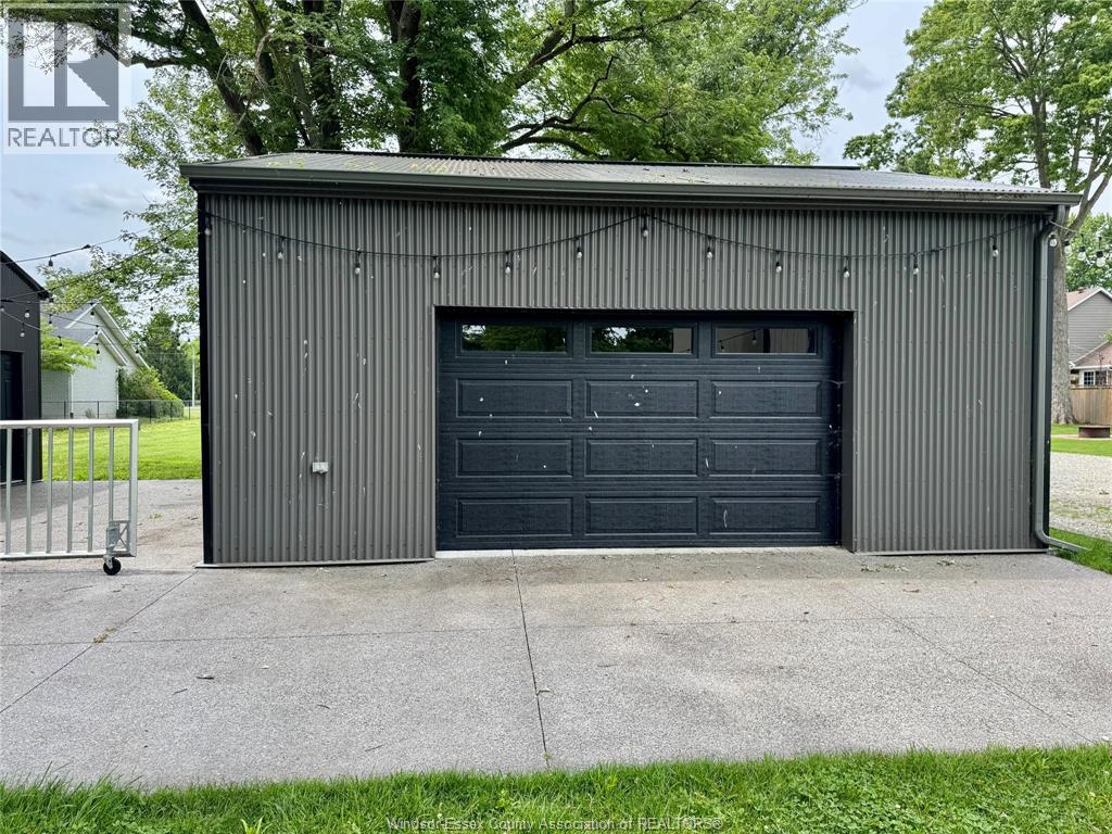 1052 County Rd 22, Lakeshore, Ontario N8L 0E1 - Photo 33 - 26014317