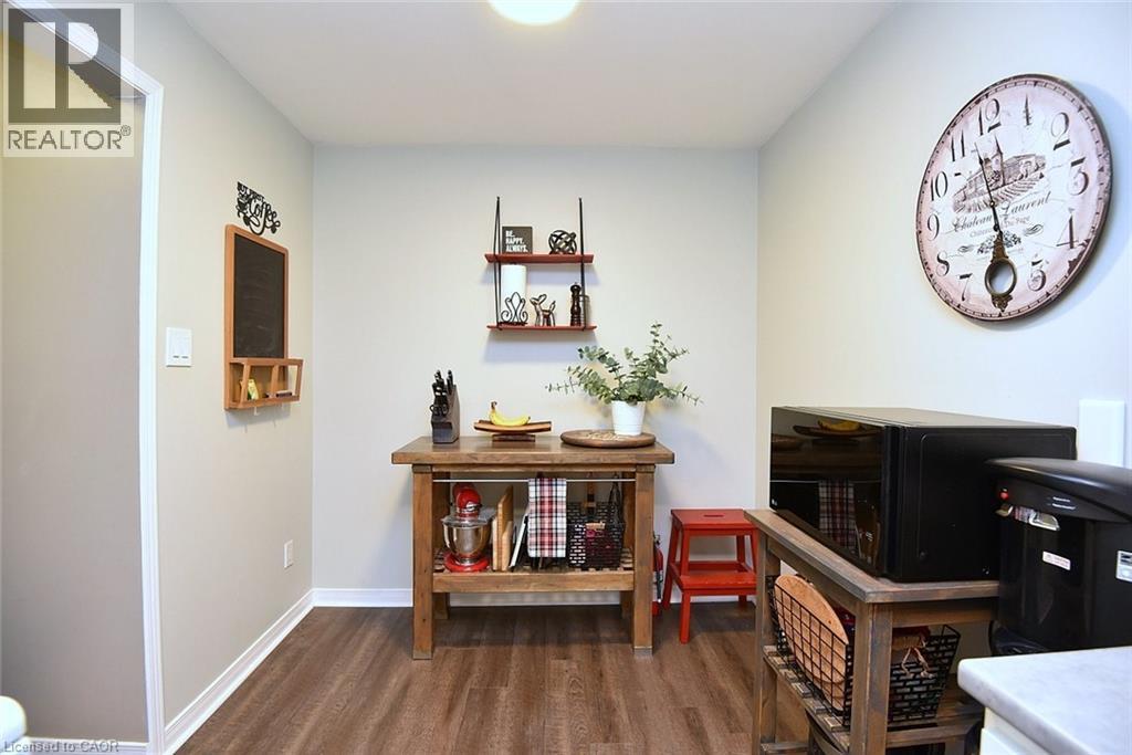 2113 Chrisdon Road, Burlington, Ontario  L7M 3S4 - Photo 16 - 40839644
