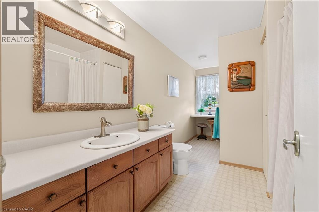 273 Newport Place, Waterloo, Ontario  N2T 2B5 - Photo 29 - 40840344