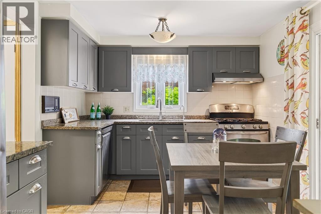 273 Newport Place, Waterloo, Ontario  N2T 2B5 - Photo 14 - 40840344