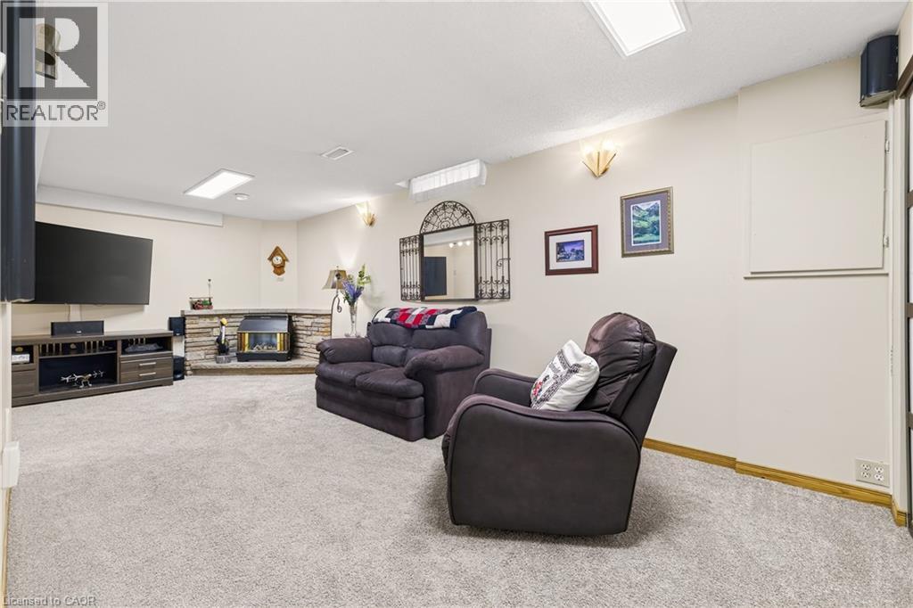 273 Newport Place, Waterloo, Ontario  N2T 2B5 - Photo 33 - 40840344