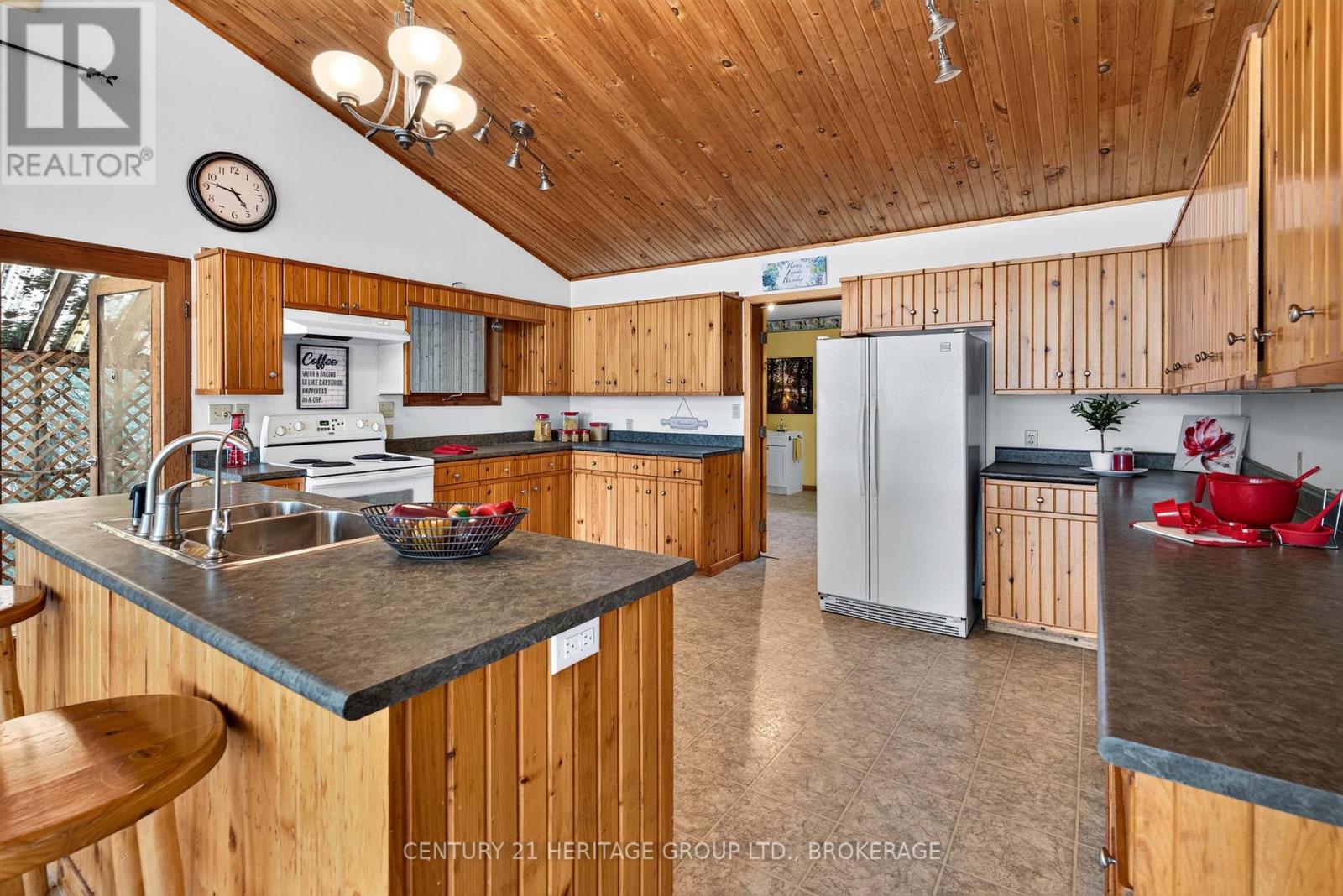 338 Neville Point Road, Stone Mills, Ontario  K0K 2A0 - Photo 9 - X13460036
