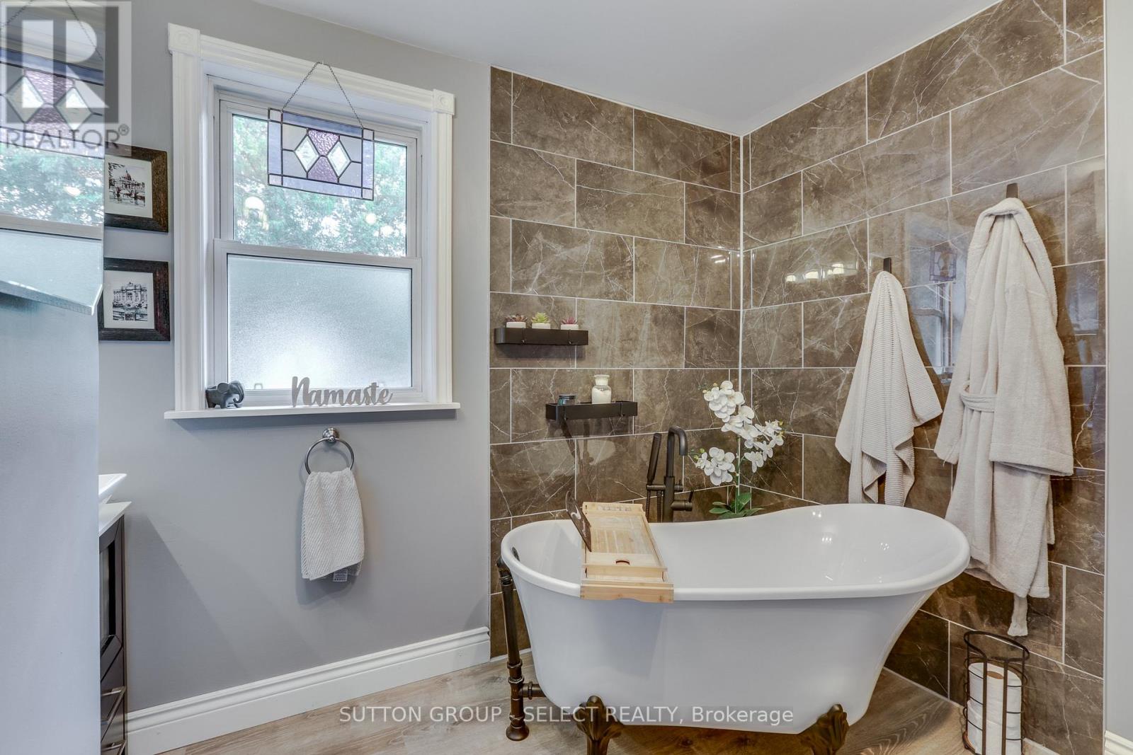 65 Broadway Avenue, London South, Ontario  N6P 1A9 - Photo 21 - X13459996