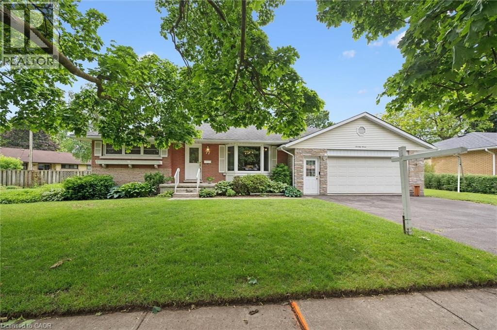 77 Maywood Road, Kitchener, Ontario  N2C 2A2 - Photo 2 - 40826790