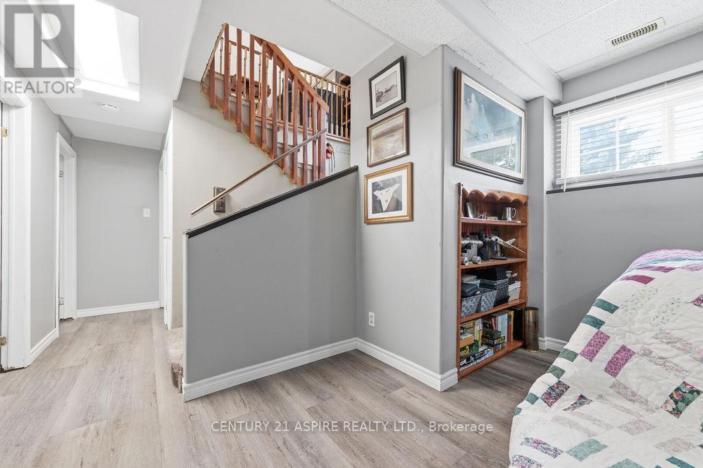 17 Martin Street, Laurentian Hills, Ontario  K0J 1J0 - Photo 24 - X13460034