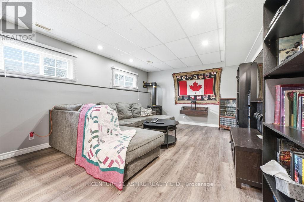17 Martin Street, Laurentian Hills, Ontario  K0J 1J0 - Photo 26 - X13460034