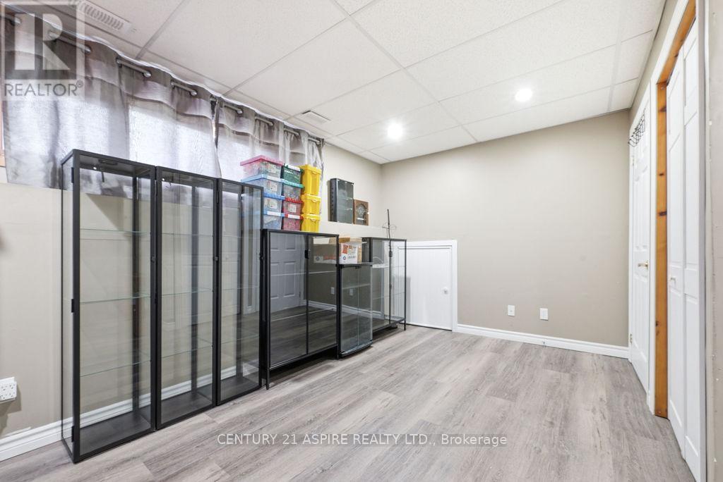 17 Martin Street, Laurentian Hills, Ontario  K0J 1J0 - Photo 29 - X13460034