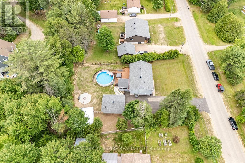 17 Martin Street, Laurentian Hills, Ontario  K0J 1J0 - Photo 47 - X13460034