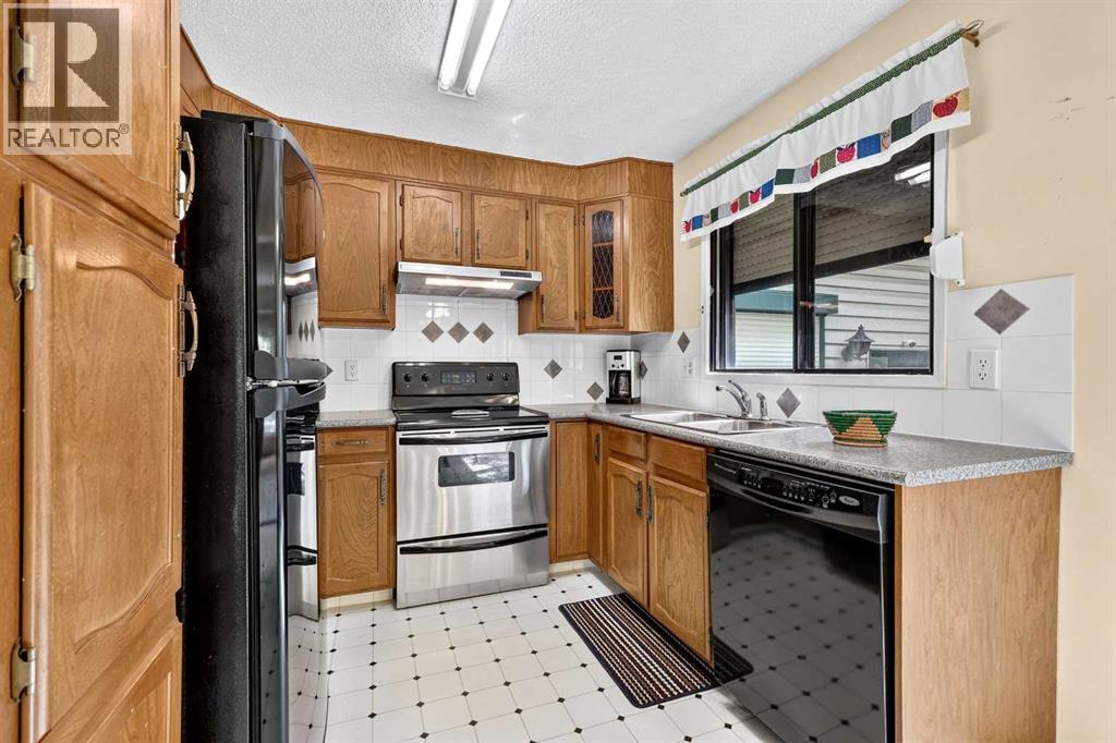 296 Templeton Circle Ne, Calgary, Alberta  T1Y 5R5 - Photo 16 - A2320806