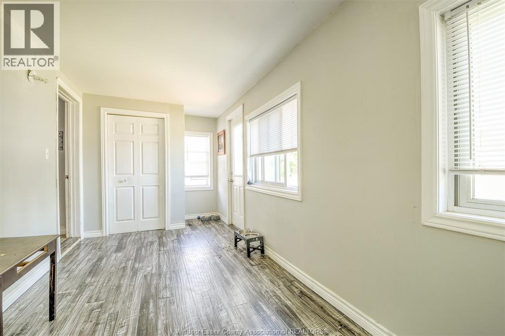 46 Chestnut, Leamington, Ontario  N8H 3K3 - Photo 4 - 26014370