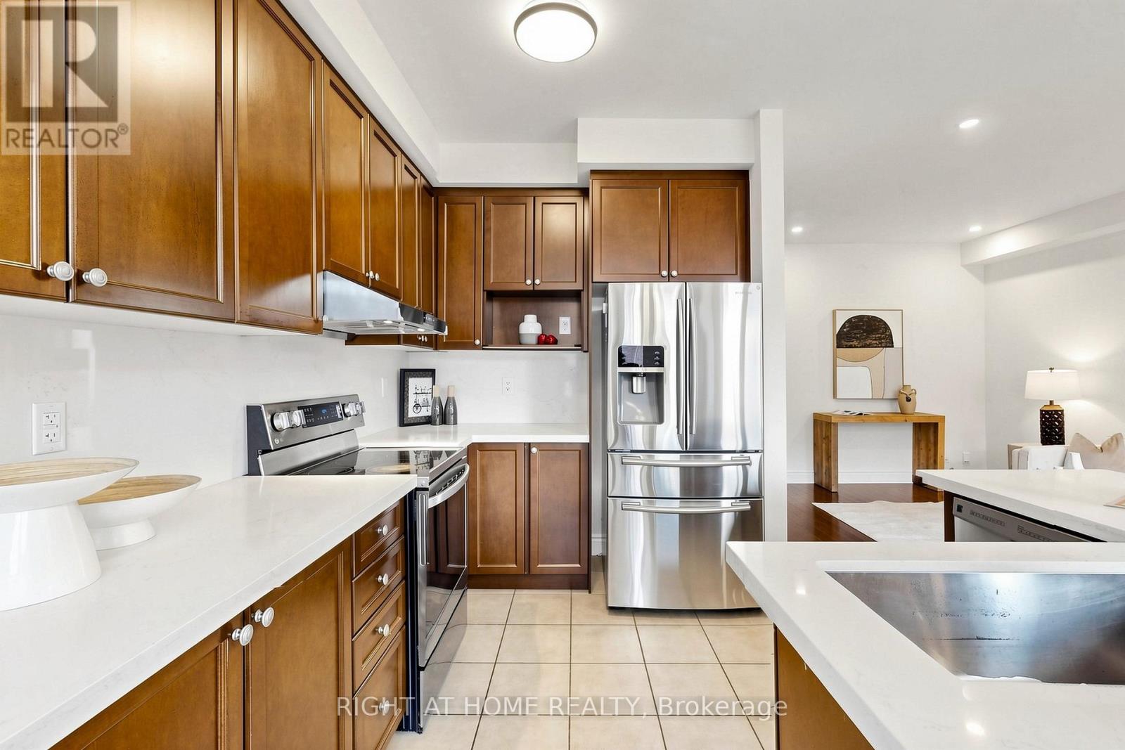 6 Courtland Crescent, East Gwillimbury, Ontario  L9N 0A9 - Photo 14 - N13460032