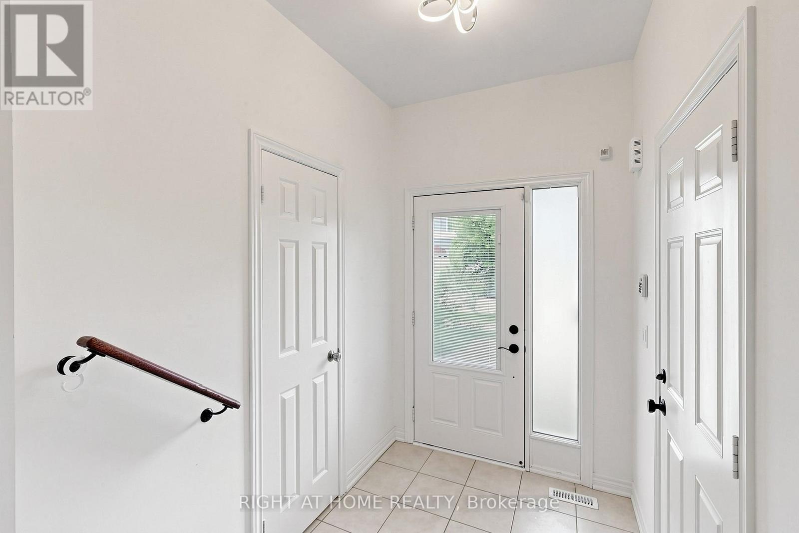 6 Courtland Crescent, East Gwillimbury, Ontario  L9N 0A9 - Photo 20 - N13460032