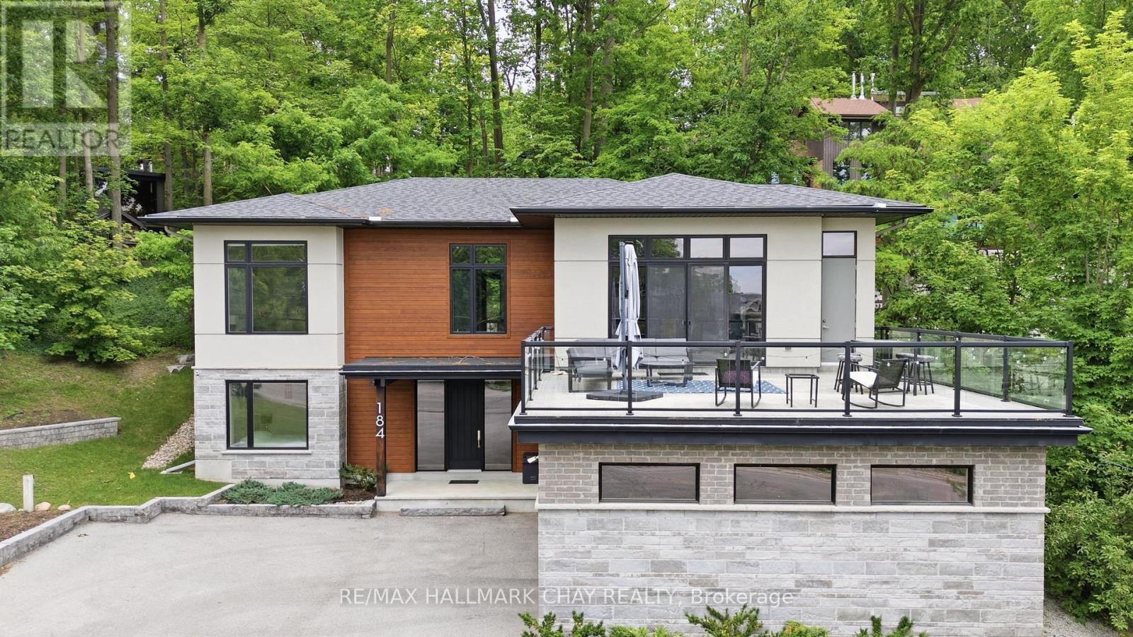 184 Shanty Bay Road, Barrie (North Shore), Ontario  L4M 1E4 - Photo 2 - S13460052