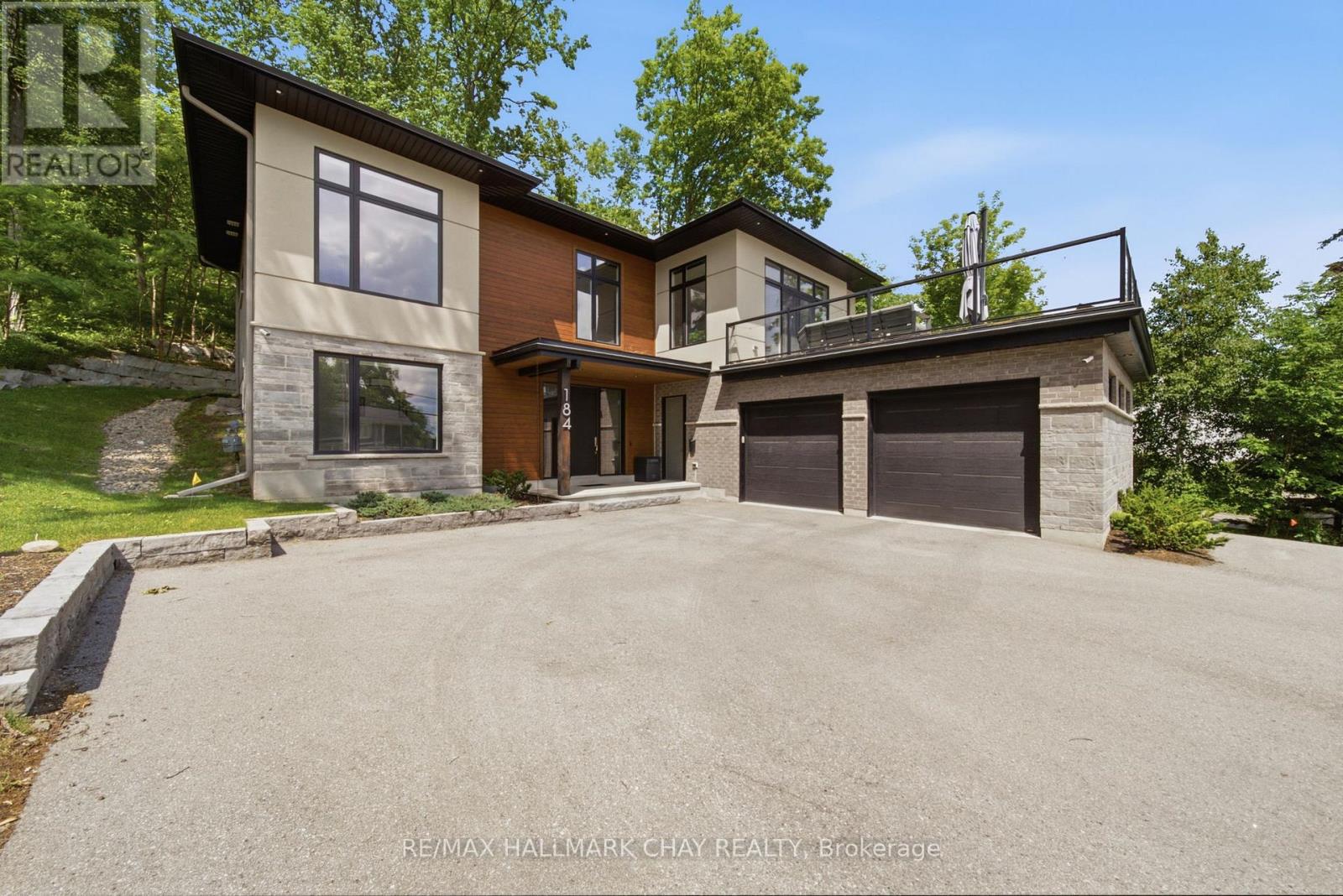 184 Shanty Bay Road, Barrie (North Shore), Ontario  L4M 1E4 - Photo 3 - S13460052