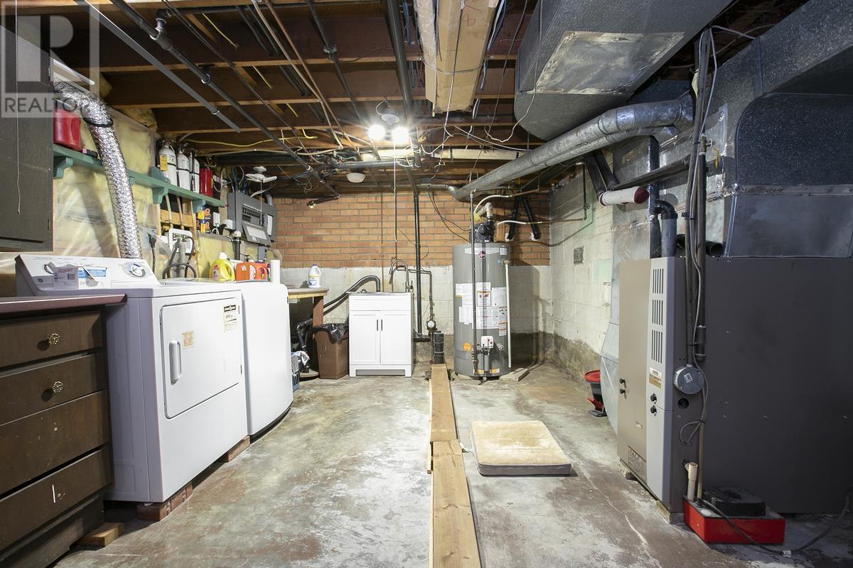 85 Royal York Blvd, Sault Ste. Marie, Ontario  P6A 6X3 - Photo 49 - SM261497