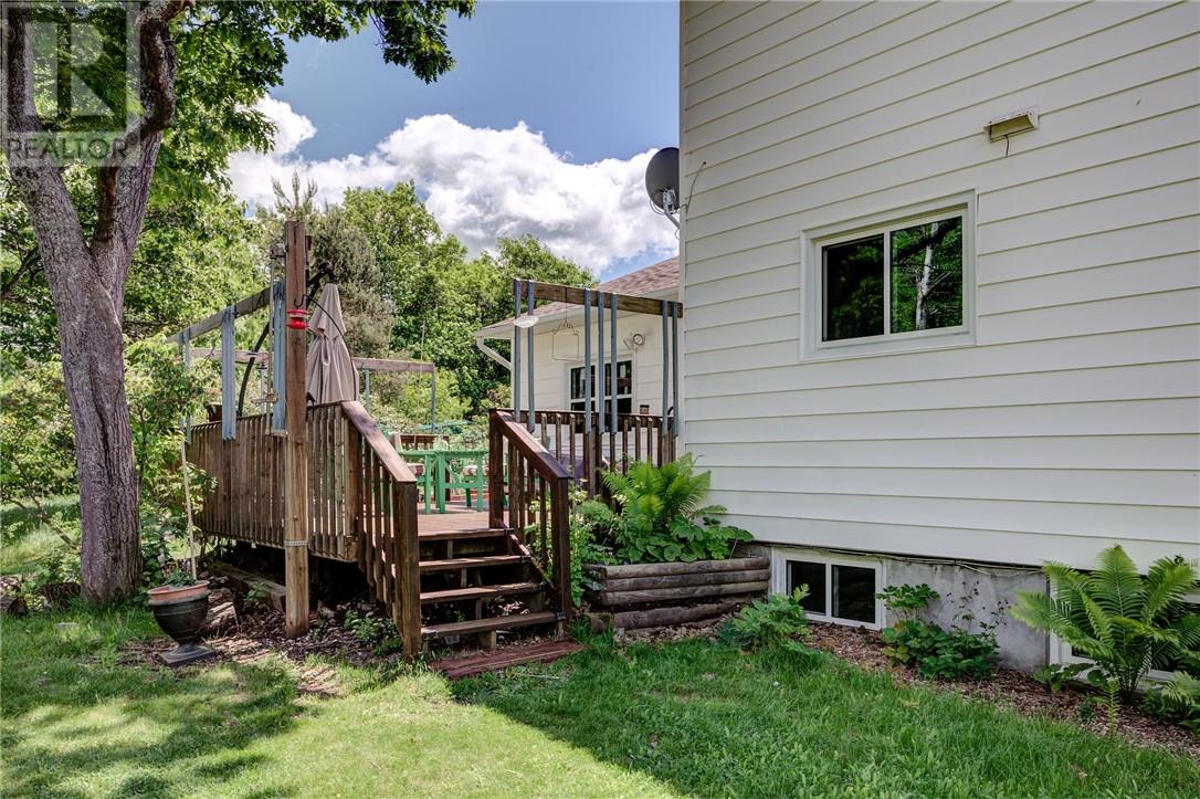 5 Hillcrest Avenue, Falconbridge, Ontario  P0M 1S0 - Photo 32 - 2128505