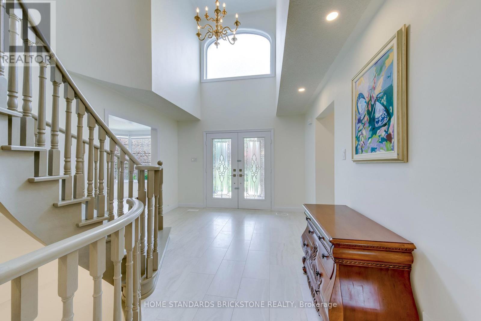 15 Samuel Crescent, Halton Hills, Ontario  L7G 5J2 - Photo 4 - W13460048