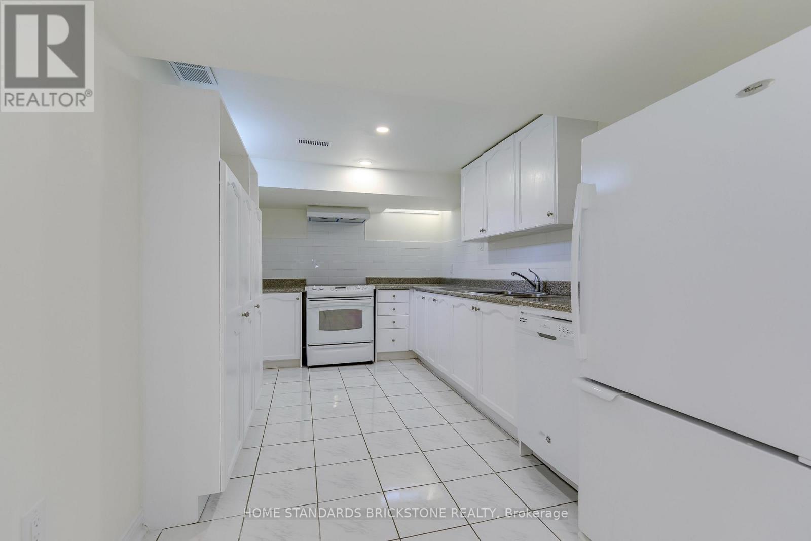 15 Samuel Crescent, Halton Hills, Ontario  L7G 5J2 - Photo 44 - W13460048