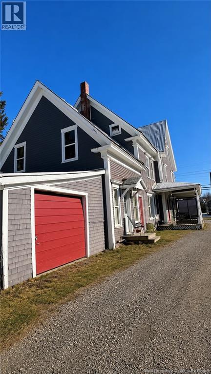 132 Broadway Street, Woodstock, New Brunswick  E7M 2P5 - Photo 3 - NB142200