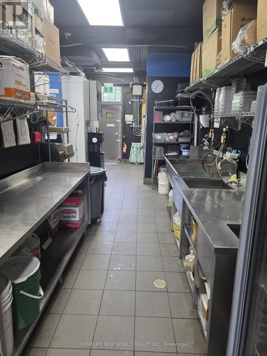 550 Lansdowne Street W, Peterborough, Ontario  K9J 8J8 - Photo 8 - X13460018