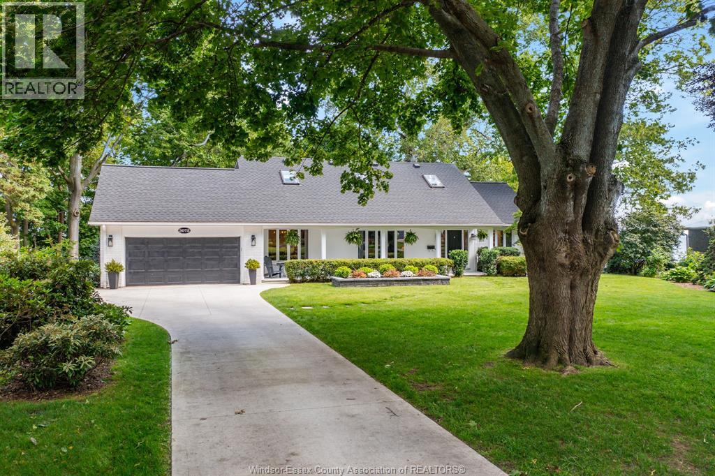MLS# 26013625: 3073 CENTENNIAL, Kingsville, Canada