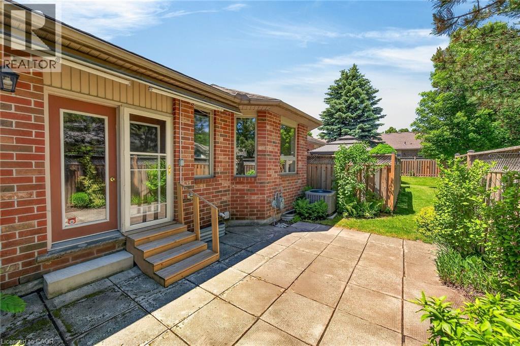 96 Bluelagoon Drive, Mount Hope, Ontario  L0R 1W0 - Photo 32 - 40837467