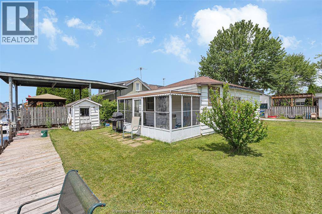 22 Manhattan Street, Lasalle, Ontario  N9J 2L7 - Photo 5 - 26014455
