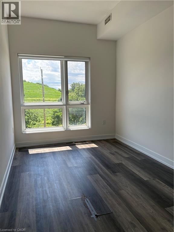 10 Palace Street Unit# D5, Kitchener, Ontario  N2E 0J3 - Photo 26 - 40840550