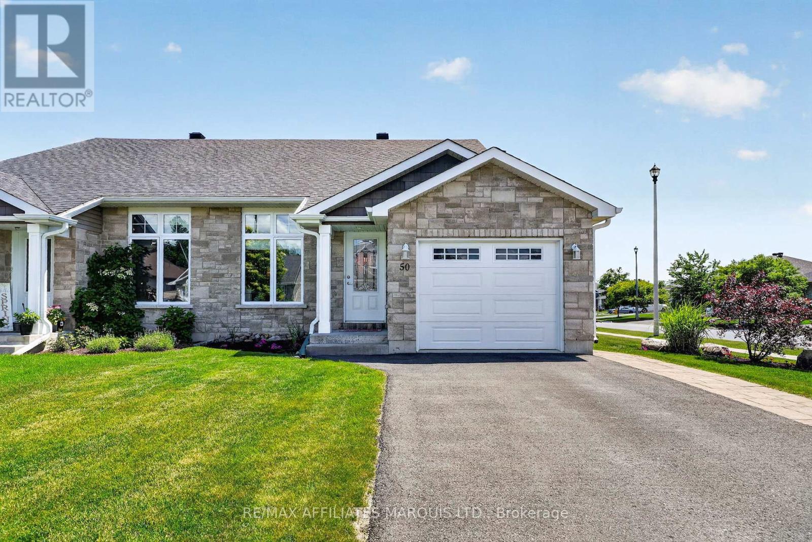 50 Cameron Crescent, Cornwall, Ontario  K6K 0B7 - Photo 2 - X13460102
