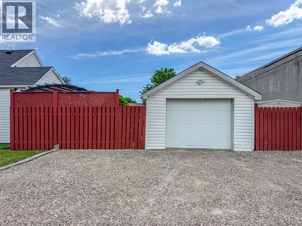 3603 Riberdy, Windsor, Ontario  N8W 3V9 - Photo 29 - 26014361