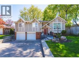 2231 SANDRINGHAM Drive, Burlington, Ontario