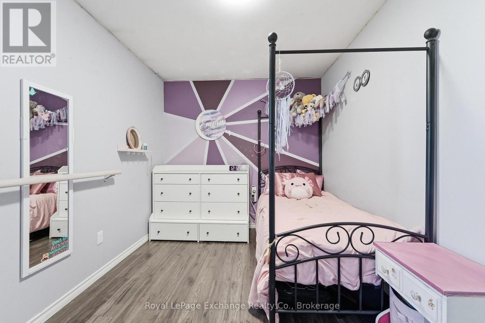 500 Walkers Circle, Kincardine, Ontario N2Z 2G2 - Photo 19 - X13460172