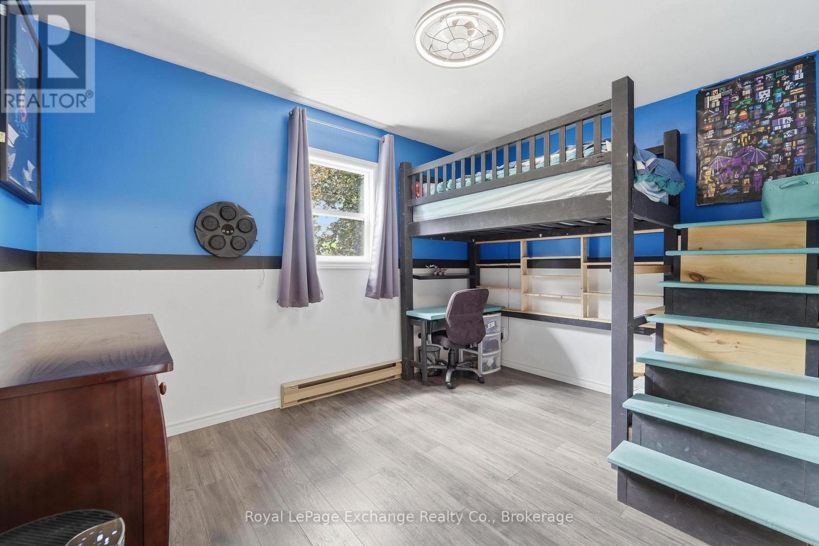 500 Walkers Circle, Kincardine, Ontario N2Z 2G2 - Photo 20 - X13460172