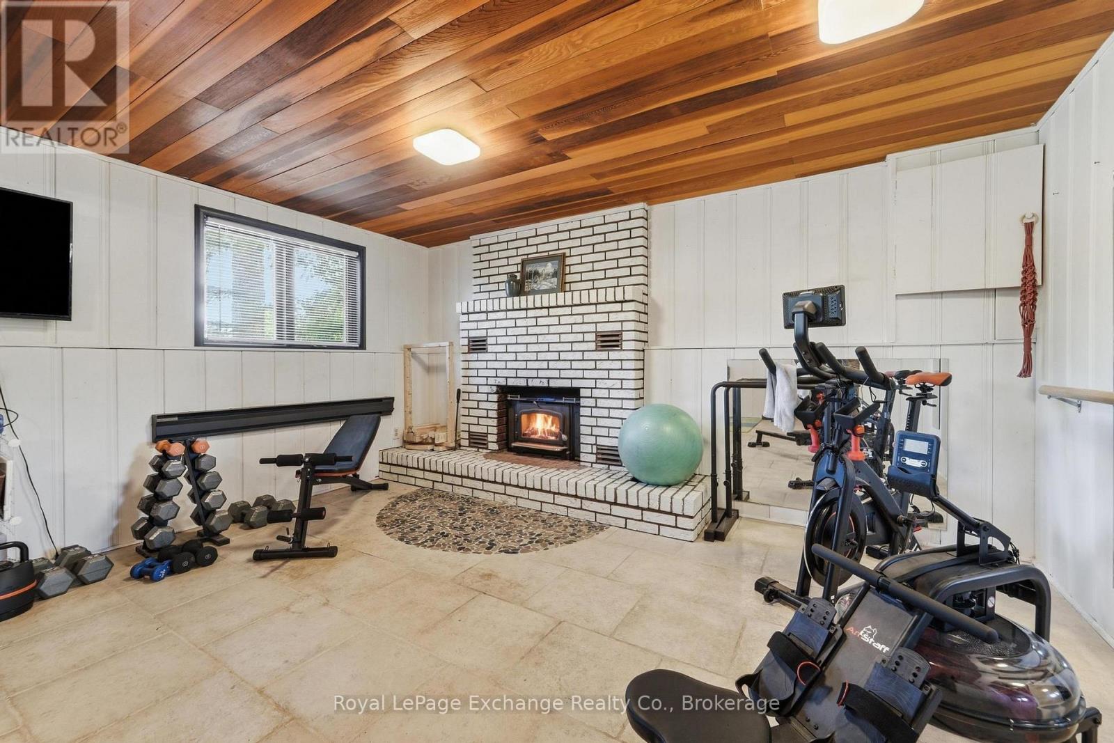 500 Walkers Circle, Kincardine, Ontario N2Z 2G2 - Photo 25 - X13460172