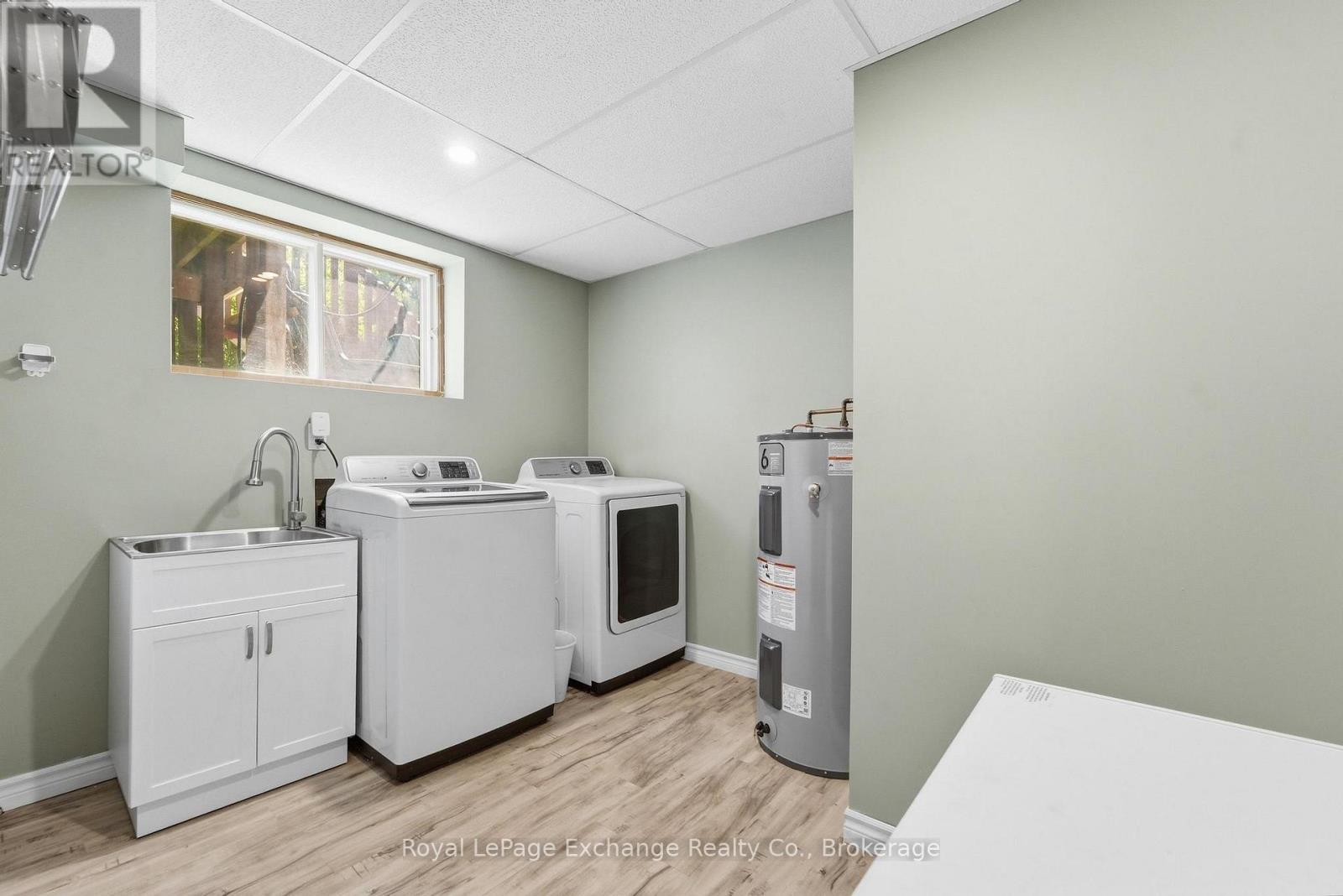 500 Walkers Circle, Kincardine, Ontario N2Z 2G2 - Photo 30 - X13460172
