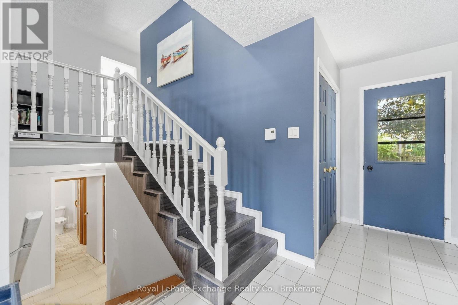 500 Walkers Circle, Kincardine, Ontario N2Z 2G2 - Photo 4 - X13460172