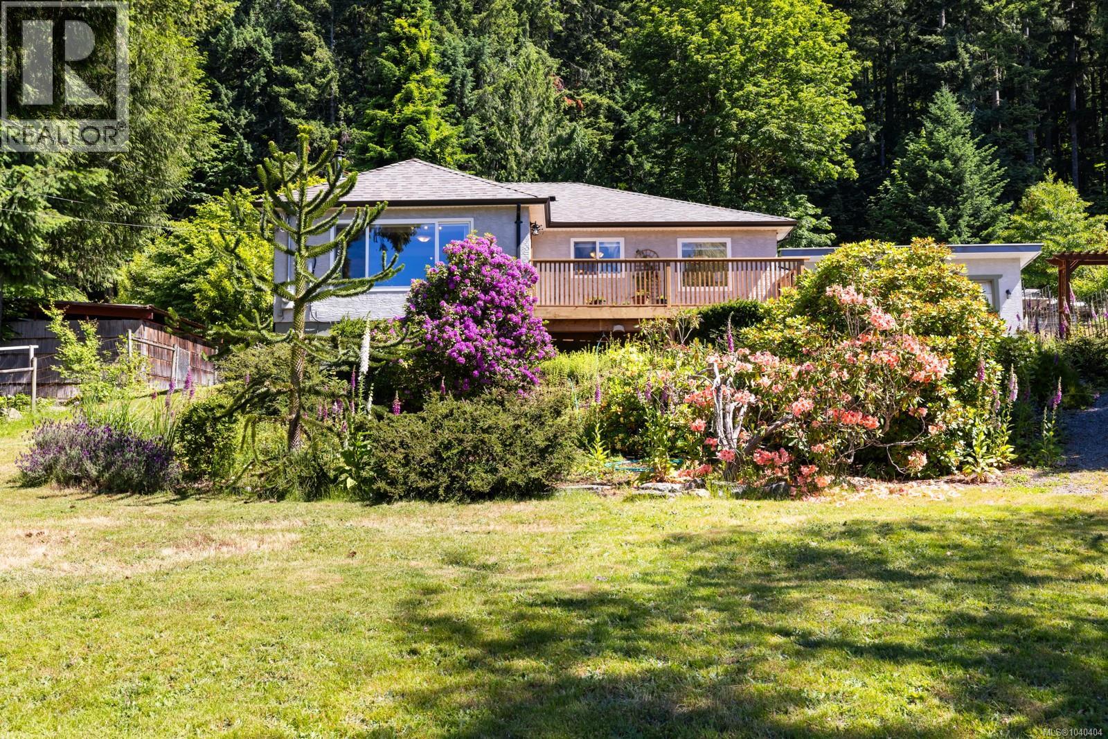 10093 Youbou Rd, Youbou, British Columbia  V0R 3E1 - Photo 2 - 1040404