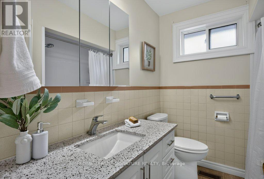 44 Rowallan Drive, Toronto, Ontario M1E 2Y6 - Photo 20 - E13460054