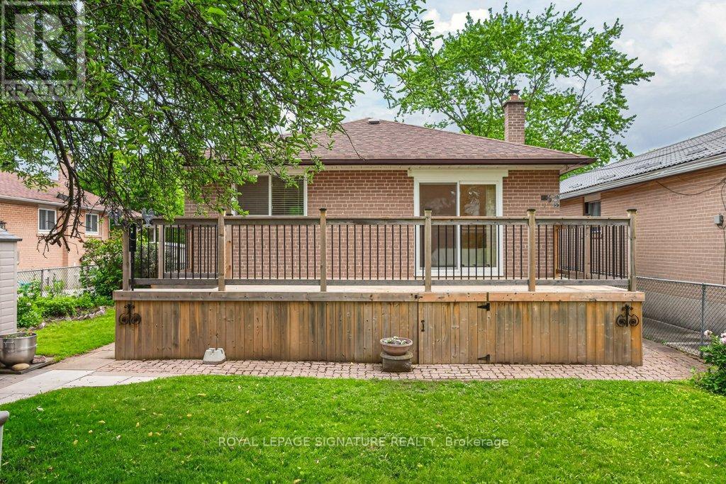 44 Rowallan Drive, Toronto, Ontario M1E 2Y6 - Photo 28 - E13460054