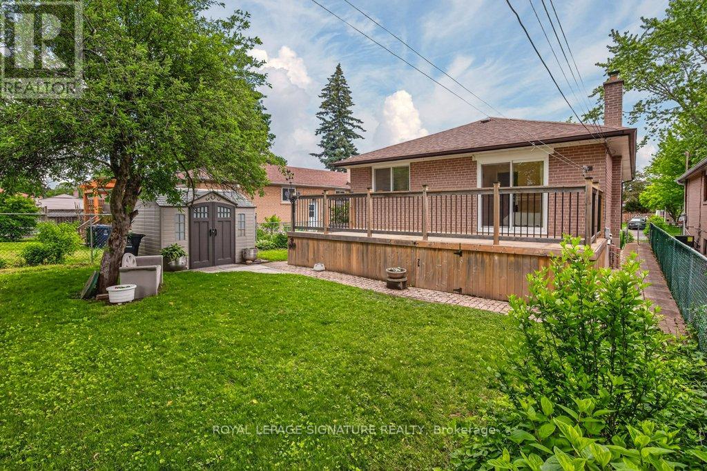 44 Rowallan Drive, Toronto, Ontario M1E 2Y6 - Photo 4 - E13460054