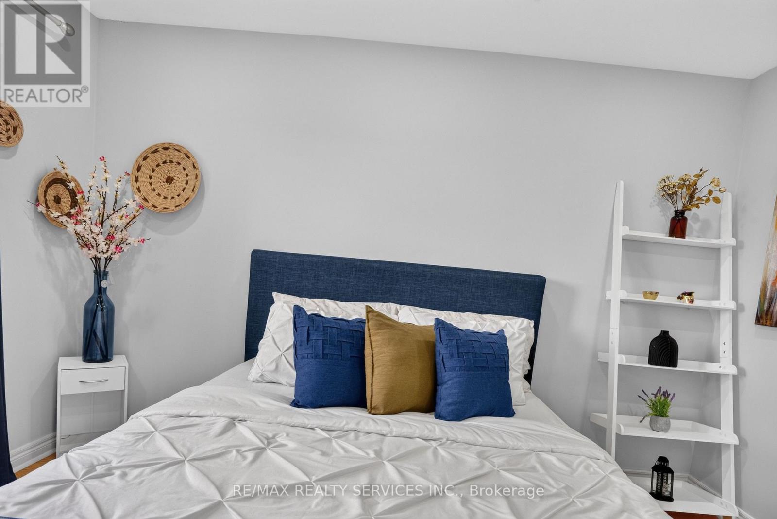92 Snowling Drive, Ajax, Ontario L1Z 0G1 - Photo 31 - E13460058