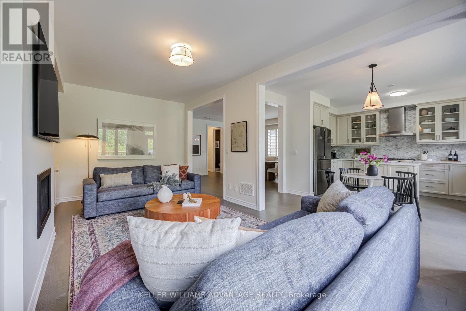 46 Sutcliffe Drive, Whitby, Ontario  L1R 0R1 - Photo 15 - E13460088