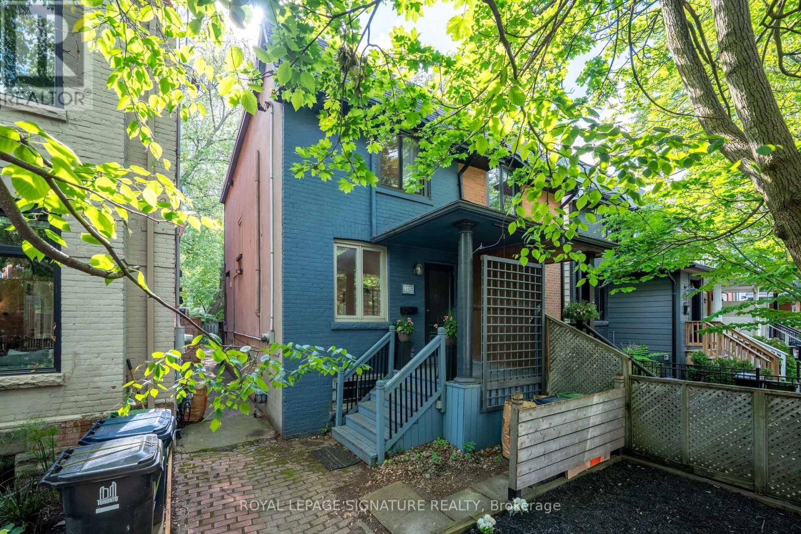 342 LOGAN AVENUE, Toronto, Ontario