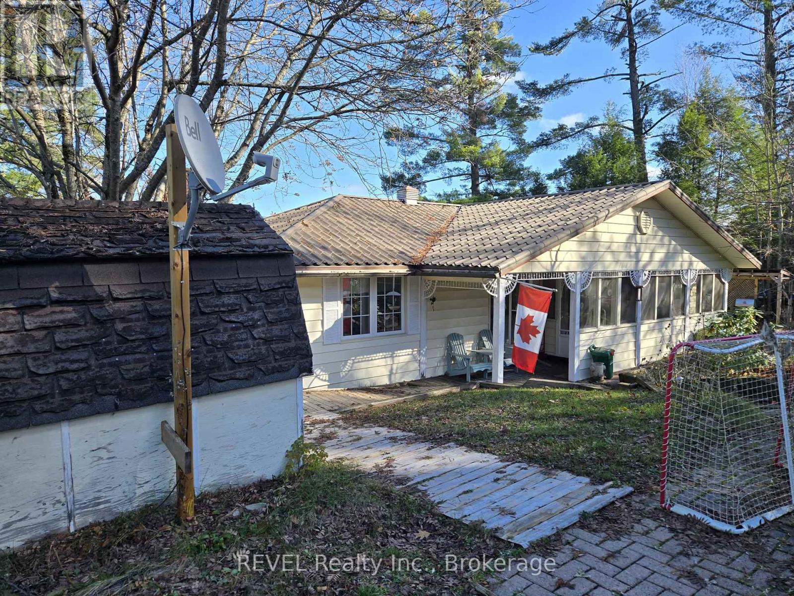 1031 Butterfly Road, Muskoka Lakes (Medora), Ontario  P0C 1A0 - Photo 2 - X13460074