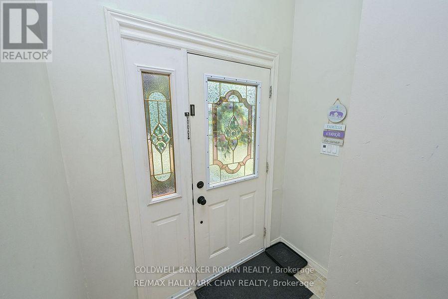 Upper Level - 8 Doner Street, New Tecumseth, Ontario  L9R 1M5 - Photo 2 - N13460094